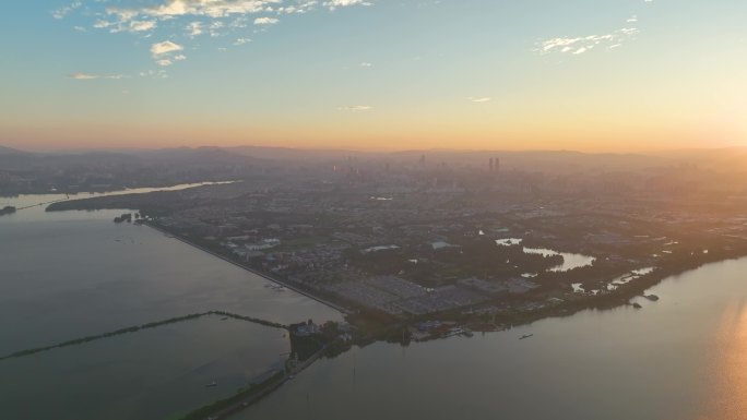 航拍昆明西山日出