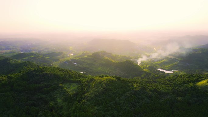 5K航拍清晨晨曦乡村山谷炊烟