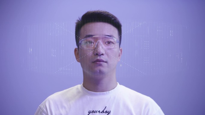 年轻男戴VR眼镜 VR虚拟现实