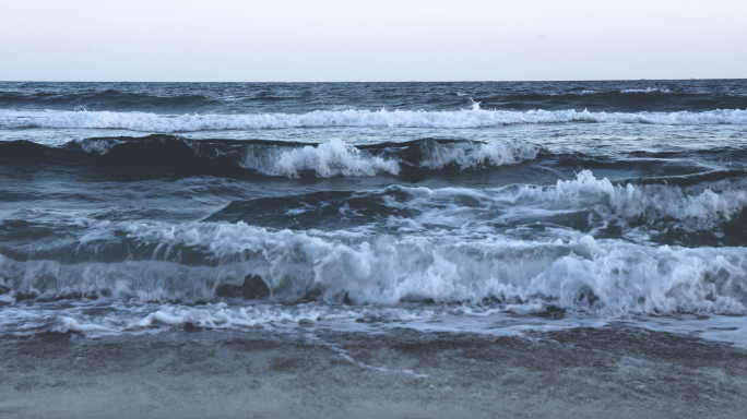 台风天汹涌大海海浪
