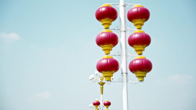 红灯笼高挂