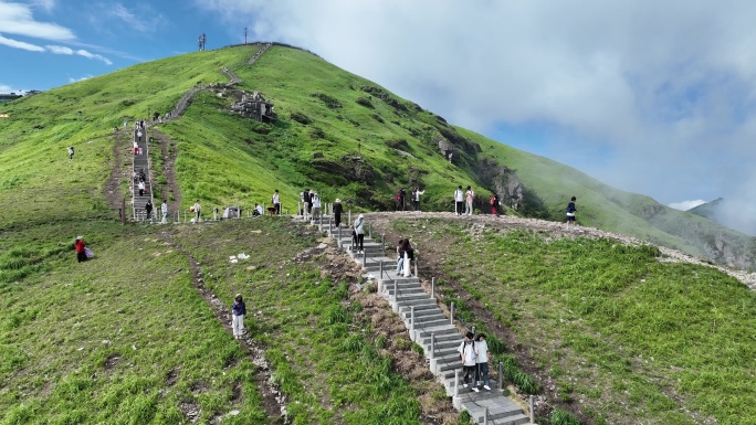 航拍武功山高山草甸4k