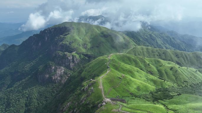 航拍武功山高山草甸4k