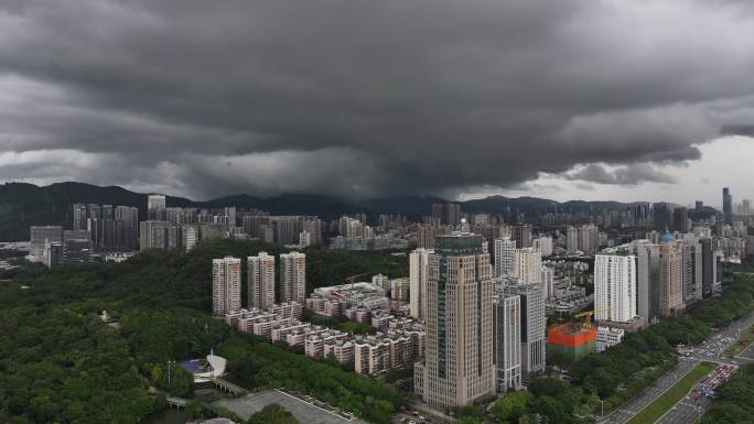 深圳福田区极端暴雨天气航拍