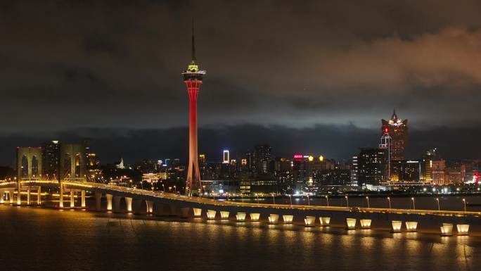 澳门西湾大桥澳门塔夜景航拍