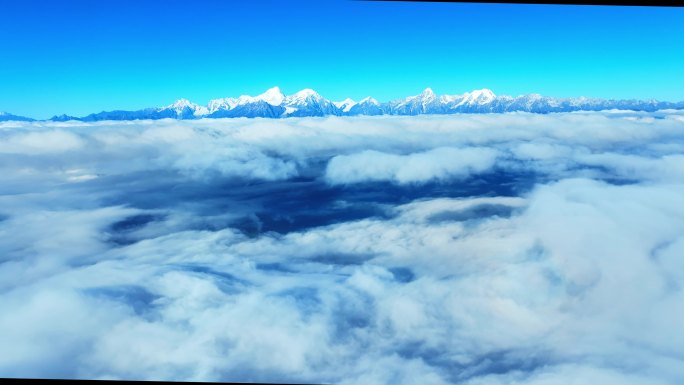 贡嘎雪山