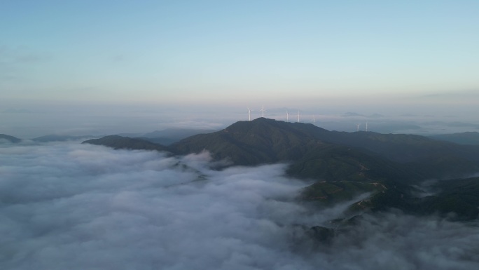 云海日出  风力发电