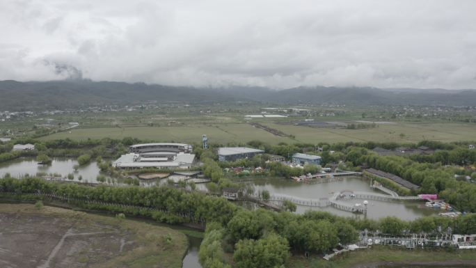 云南丽江古城景点拉市海湿地公园景色航拍