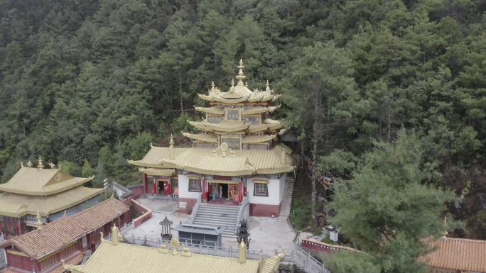 云南丽江文笔文笔峰文峰寺佛教山上寺庙航拍