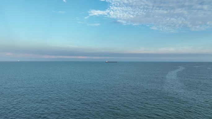 蓝色大海航拍飞向大海天空海洋风景唯美大海