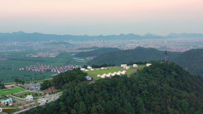 椒江太平山营地 实拍视频 山顶 营地帐篷