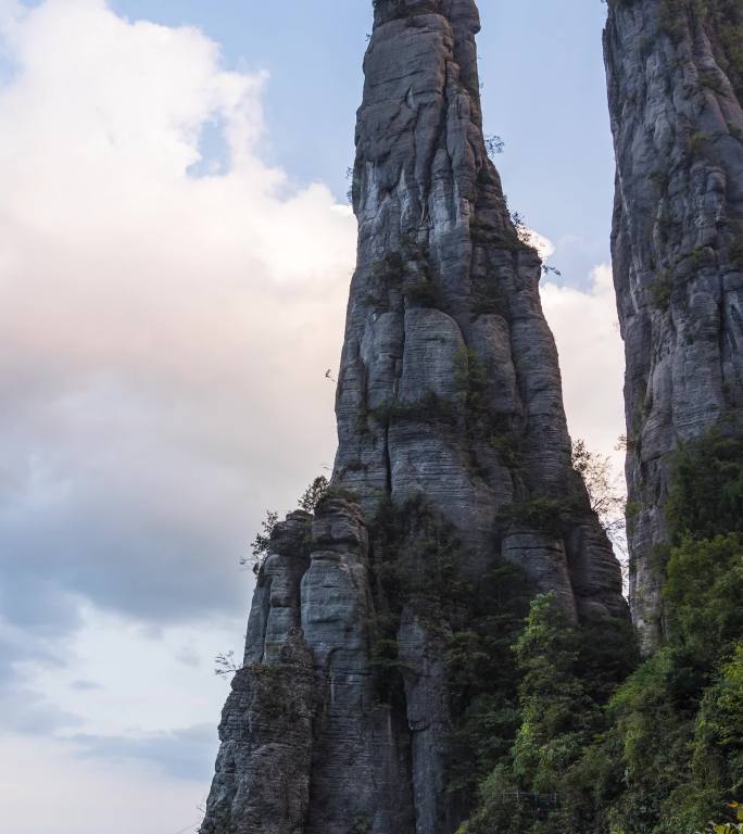 4K延时竖屏风景 湖北恩施大峡谷 玉笔峰