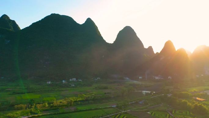 广西阳朔桂林山水甲天下