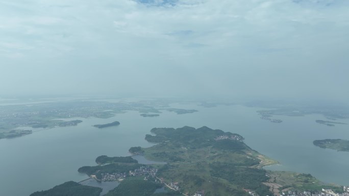 田园乡村航拍鄱阳湖湿地公园农村湖泊田野