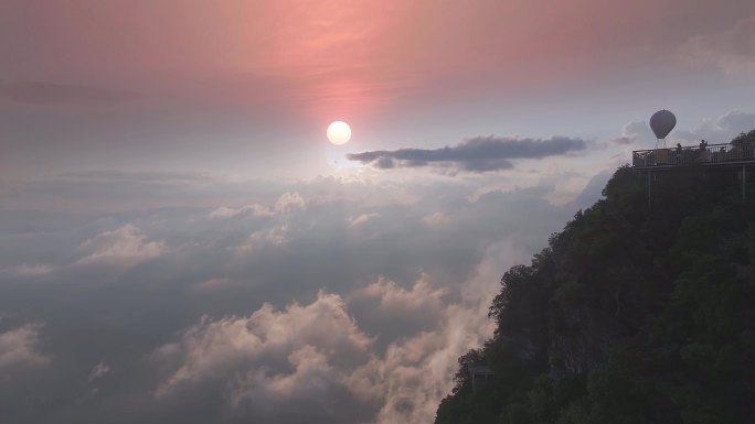 云海日出龙头山