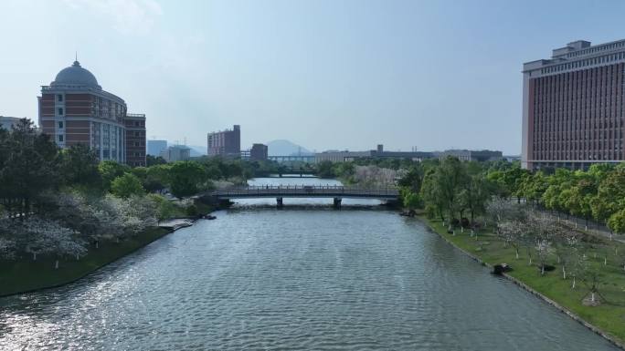 医科大学景观河道