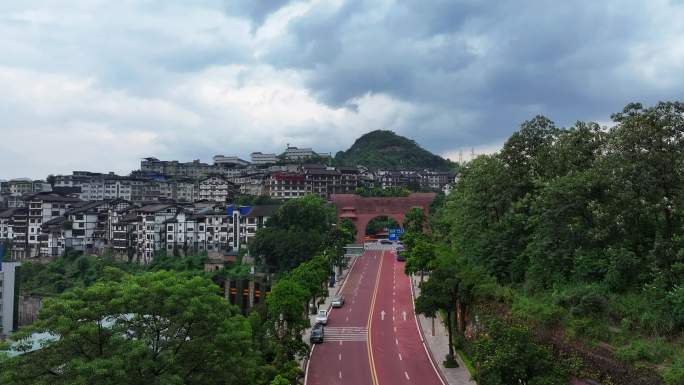 航拍遵义仁怀茅台镇茅台酒天酿景区国酒门