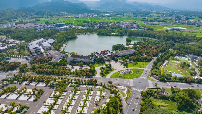 神仙居游客中心 生态停车场