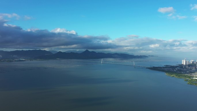 高视角航拍深圳湾大桥