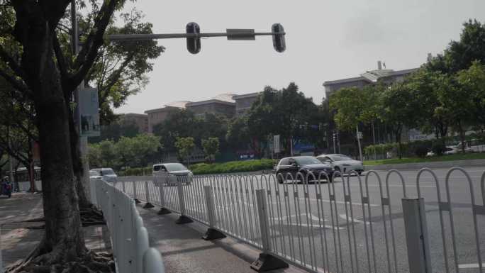 8K实拍广州广汕路大拐弯处繁忙的交通状况