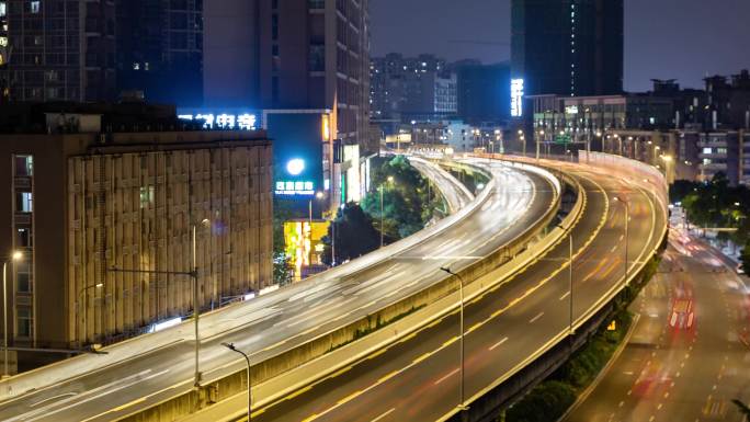 城市道路车流灯光城市汽车灯光车流轨迹延时