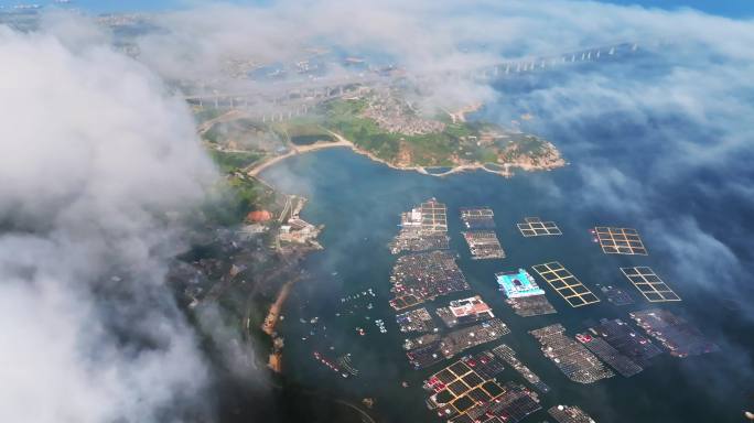 福建平潭平流雾与海上渔排渔业养殖大气空镜