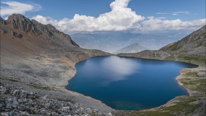 4K白马雪山高山湖泊茨那措延时素材
