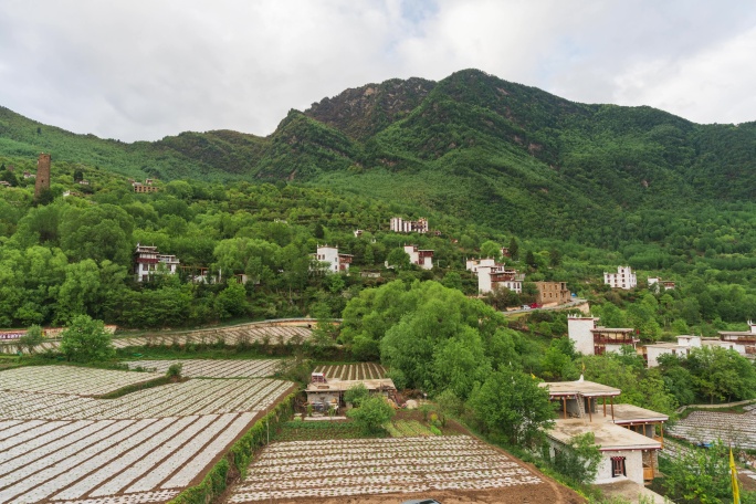 川西中路藏寨延时