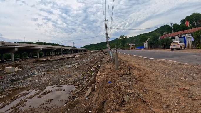 地震洪水过后