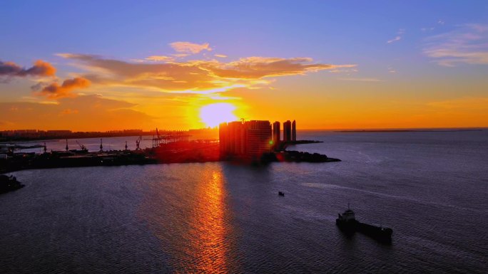 海南海口国贸夜景国庆节夕阳晚霞风光