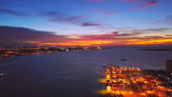 海南海口国贸夜景国庆节夕阳晚霞风光