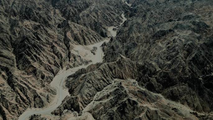 峡谷道路航拍