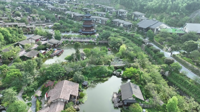 江西上饶葛仙村航拍山区旅游景点乡村风光