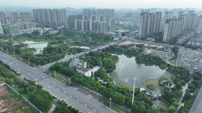 江西省上饶市信州区陆羽公园航拍广信大道