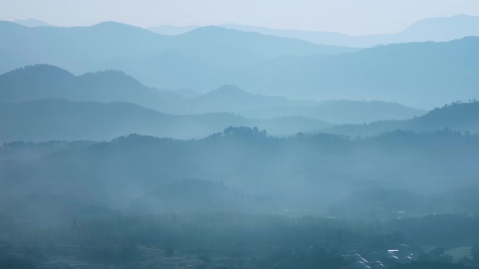 4K山峦叠嶂云雾缭绕水墨江山