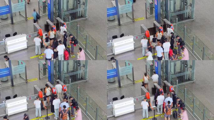 上海虹桥火车站进站口检票排队人群