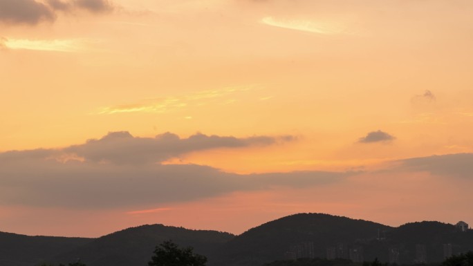 日出东方太阳升起朝霞朝气蓬勃