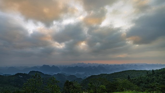 兴义市竹麻山日出