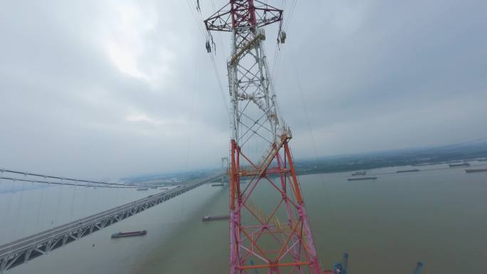 基建镇江扬州国家电网特高压200千伏电塔
