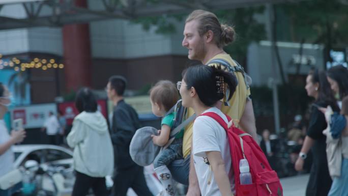 【4K原创】北京街头人流散步逛街