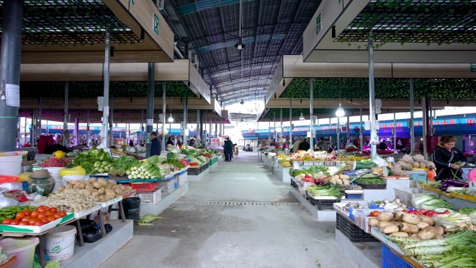 菜市场买菜新鲜蔬菜海鲜大市场
