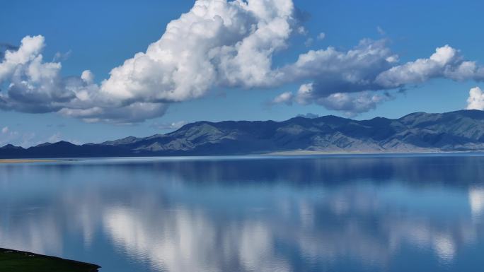 新疆赛里木湖沿线航拍合集