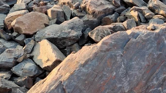 阳光自然花岗岩石子路碎石石头 山石