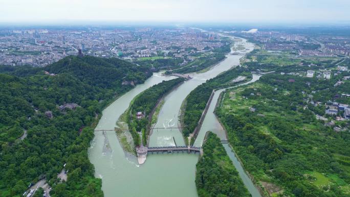 都江堰景区宝瓶口、鱼嘴分水堤、飞沙堰航拍