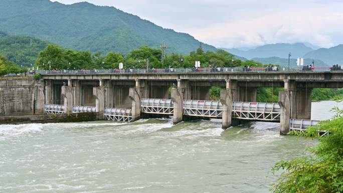 都江堰景区宝瓶口、鱼嘴分水堤、飞沙堰航拍