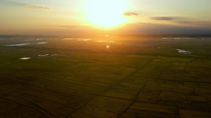 黄昏夕阳日落田野黄河平原航拍