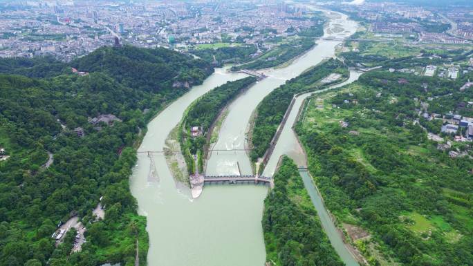 都江堰景区宝瓶口、鱼嘴分水堤、飞沙堰航拍