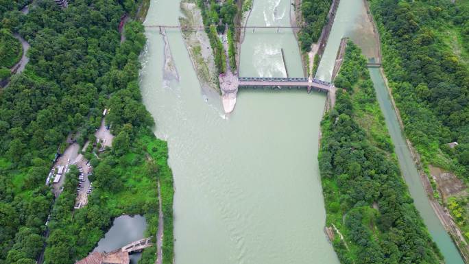 都江堰景区宝瓶口、鱼嘴分水堤、飞沙堰航拍