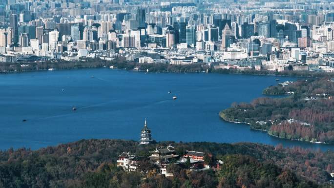 西湖玉皇山雷峰塔同框