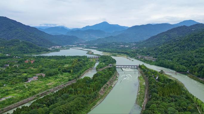 都江堰景区宝瓶口、鱼嘴分水堤、飞沙堰航拍